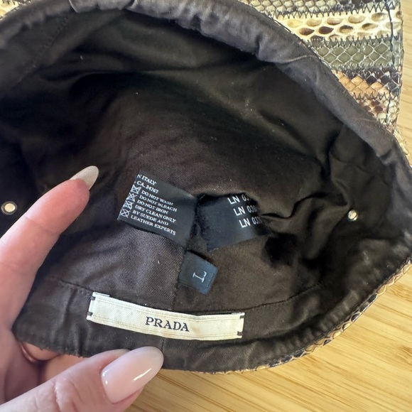 Prada original authentic unisex Hat Cap vintage Python Leather - Picture 7 of 10